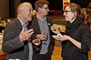 Stadtpräsident Martin Wey, Verleger Thomas Knapp und Nina Knapp